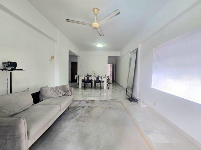 100M TO LRT CEMPAKA1ST FLOOR PANDAN PUTERI CONDO Pandan Indah Ampang