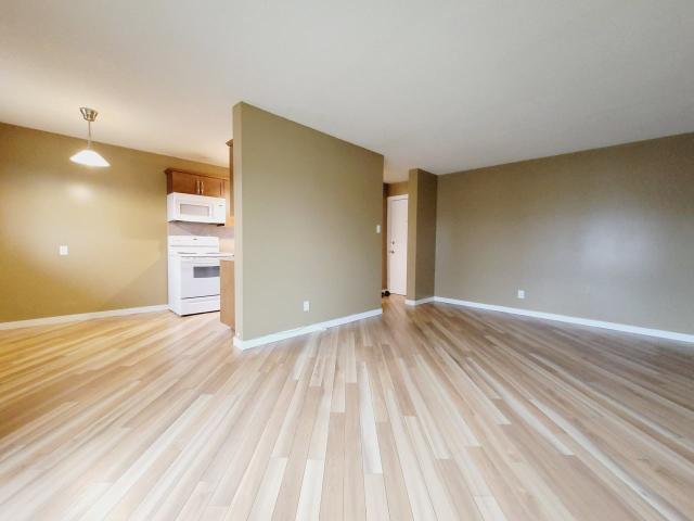 10149 83 Avenue NW #306 1 Bedroom Apartment for Rent at 10149 83 Ave Nw, Edmonton, AB T6E 2C5 Strathcona