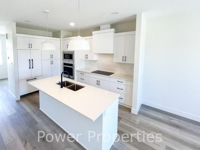 1016 Coalbrook Gate W 4 Bedroom Apartment for Rent at 1016 Coalbrook Gate W, Lethbridge, AB T1J 5X2 Copperwood