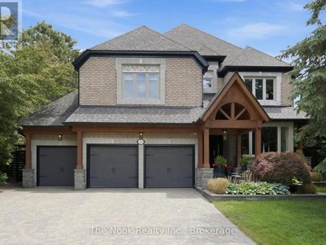 1018 Lockwood Circle, Newmarket Stonehaven Wyndham, ON, L3X 1M2 house for sale | Listing ID N13451 | Royal LePage