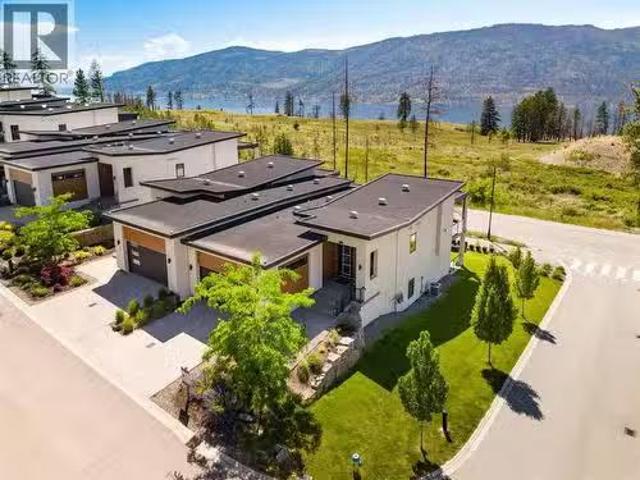 10100 Tyndall Road Unit# 28, Lake Country, BC, V4V 0A9 house.