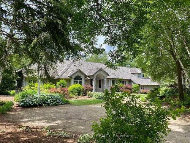 10108 Th Side Road, East Garafraxa, ON, L9W 7J9 Luxury House for sale | Listing ID X11963 | Royal LePage Carriage Trade Luxury Properties
