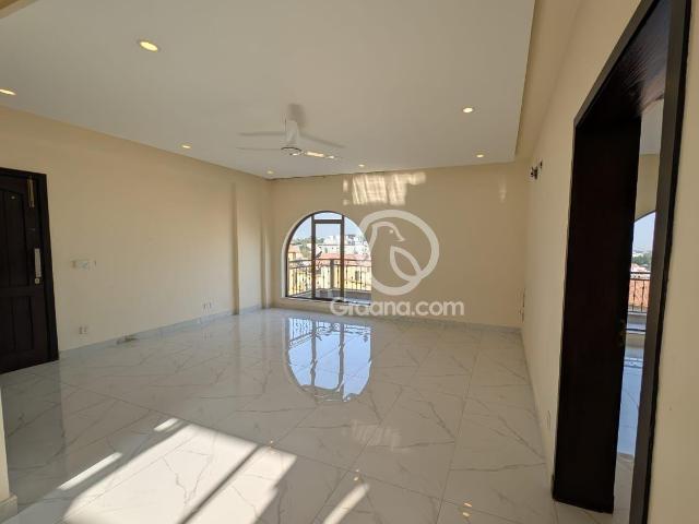 1010 Ft² Flat for Rent