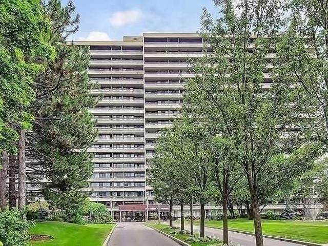 1010 8 Yonge Street, Thornhill | For Rent @ $3,750 | Condos. Ca