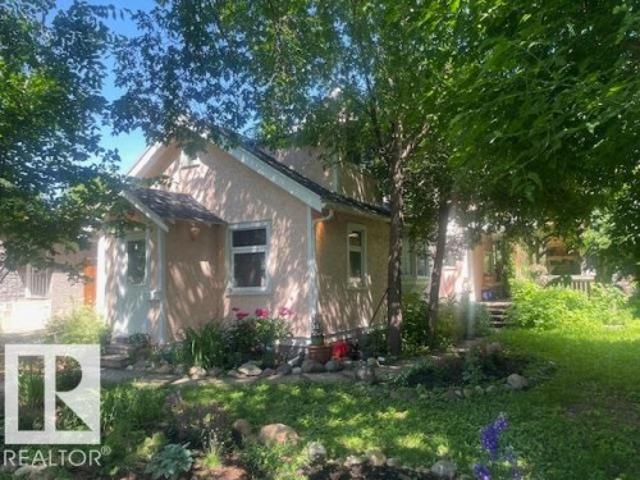 1011 Street Nw, Edmonton, AB, T5H 1N9 house for sale | Listing ID E4496 | Royal LePage