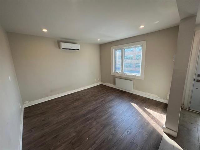 1012 Rue St Thomas