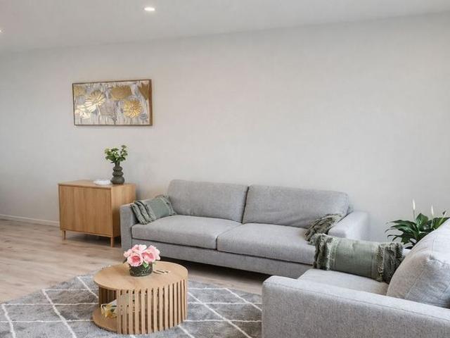 10/130 Rosebank Road, Avondale, Auckland City