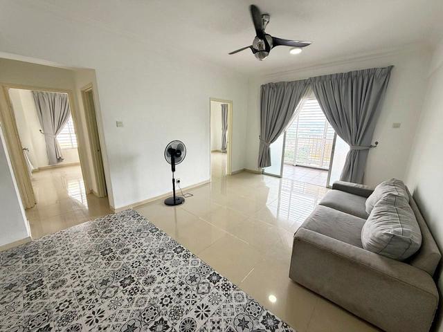 1013 SQFT Suri Puteri Service Apartment Seksyen 20 Shah Alam