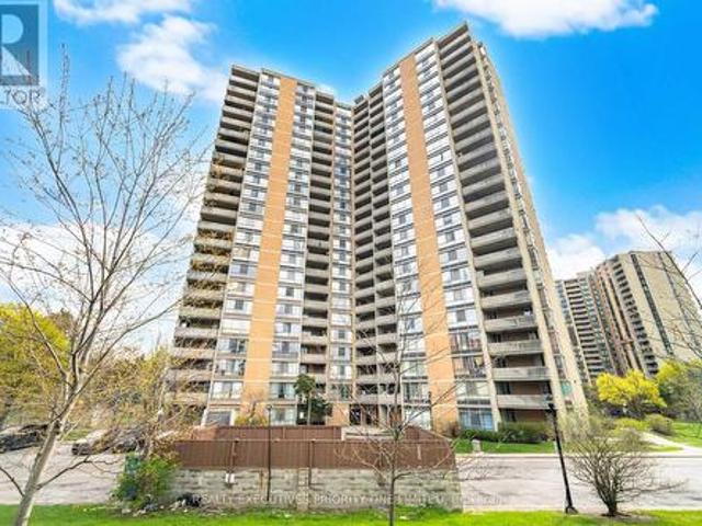 1013 10 Martha Eaton Way, Toronto, ON, M6M 5B3 condo for sale | Listing ID W13628 | Royal LePage