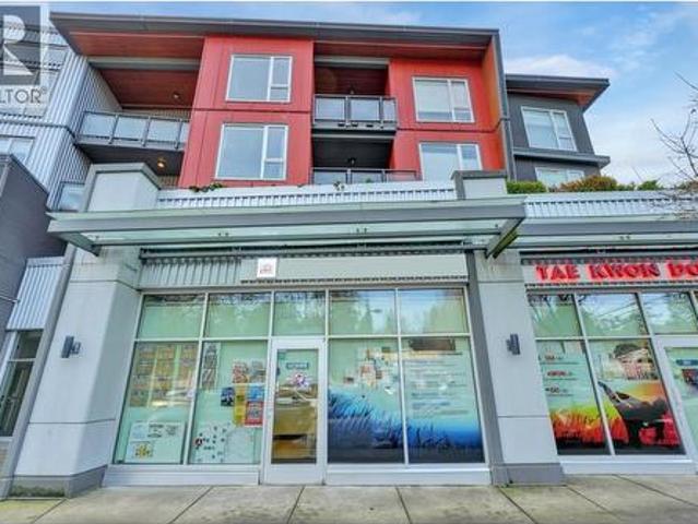 101 & 102 1 W 16Th Street, North Vancouver, BC, V7P 1R5 commercial for lease | Listing ID C8079 | Royal LePage