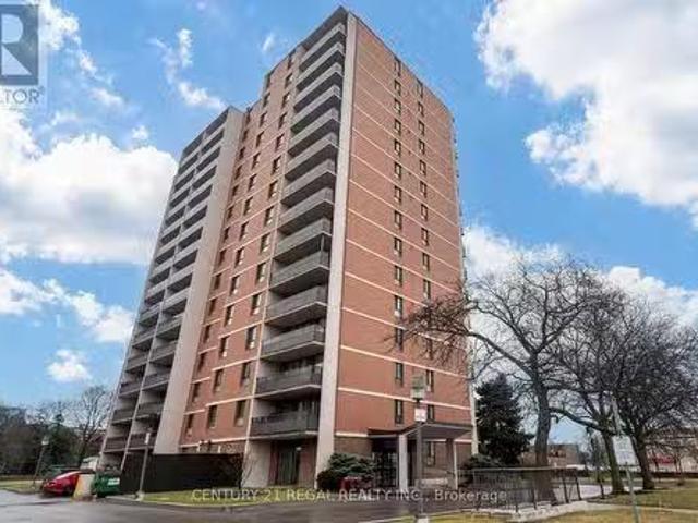 101 2721 Victoria Park Avenue, Toronto, ON, M1T 3N6 condo.