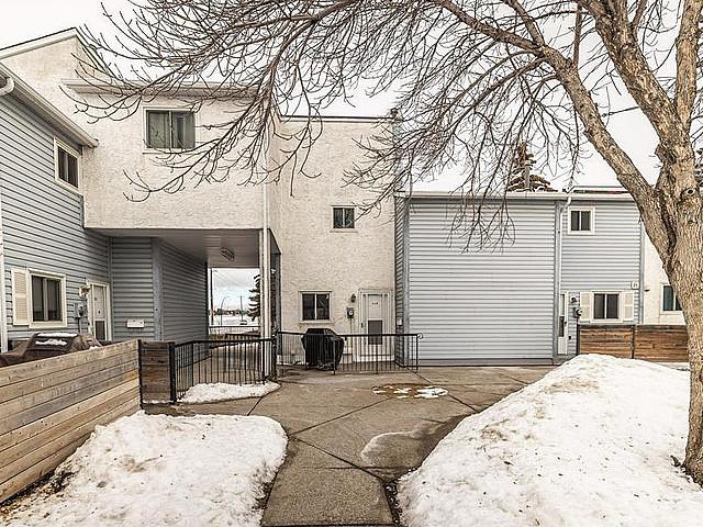 101, 300 Falconridge Crescent Ne Calgary, Alberta