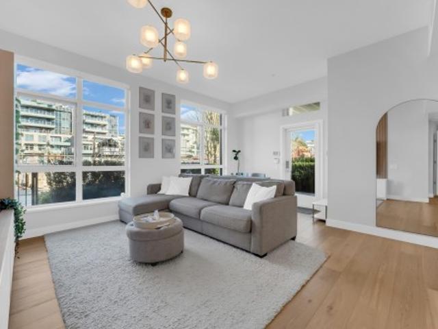 101 5 Ash Street, Vancouver, BC, V5Z 0K9 Single Family Property For Sale | Listing ID R3136 | Royal LePage