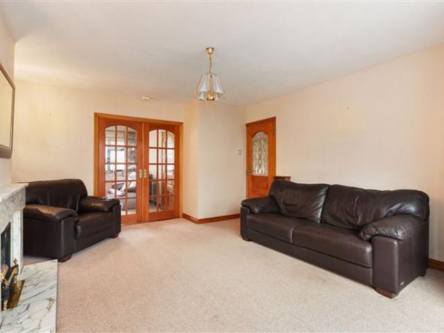 101 Broadford Crescent, Ballinteer, Dublin 16 Sherry FitzGerald Dundrum 4898 MyHome. Ie Residential
