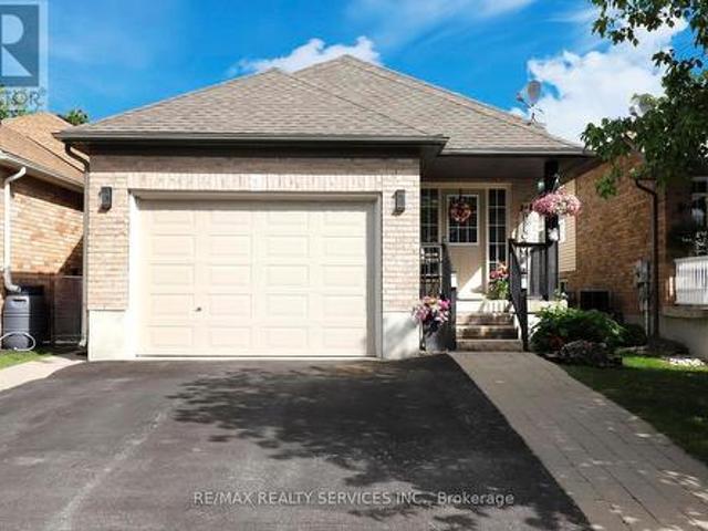101 Glengarry Road, Orangeville, ON, L9W 5E4 house for sale | Listing ID W13450 | Royal LePage