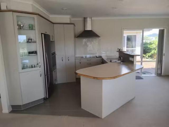 101 Oriental Parade, Papamoa Beach, Tauranga, Bay Of Plenty