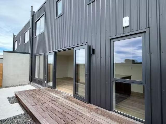 10/1 Lake Bryndwr Lane, Burnside, NZ 8053 Industrial for Rent