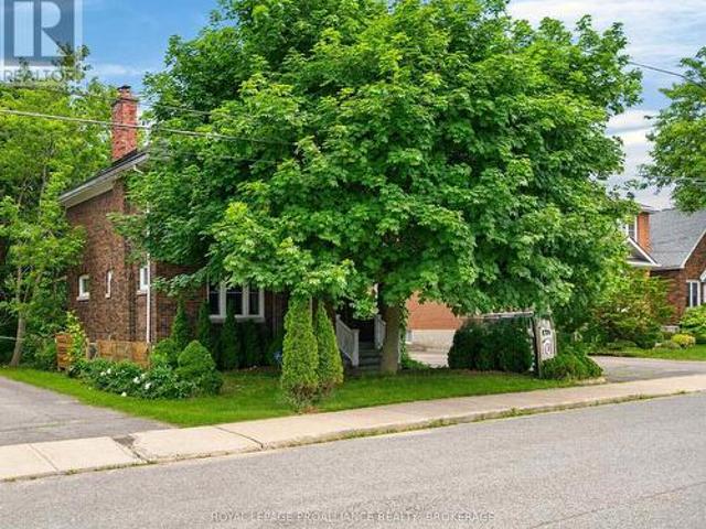 101 Napier Street, Kingston Central City East, ON, K7L 4G2 house for sale | Listing ID X13488 | Royal LePage