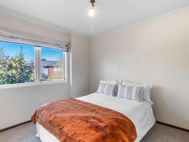 10/1 Shore Road, Remuera, Auckland City