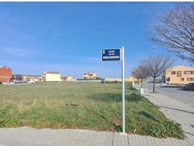 101 Parcelas urbanas en Zamarramala Segovia