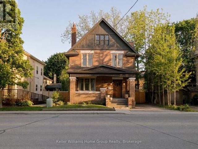 101 Park Street, Waterloo, ON, N2L 1Y3 house for sale | Listing ID X13223 | Royal LePage