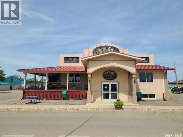 101 Railway Avenue, Carlyle, SK, S0C 0R0 commercial for sale | Listing ID SK041910 | Royal LePage