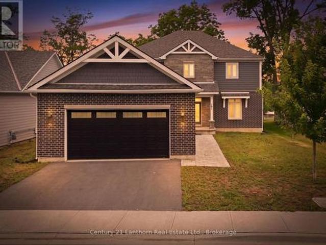 101 Villeneuve Drive, Prince Edward County Picton Ward, ON, K0K 2T0 house for sale | Listing ID X13719 | Royal LePage