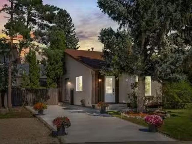 1024 Ranchview Road Nw, Calgary, AB, T3G 1R9 house for sale.