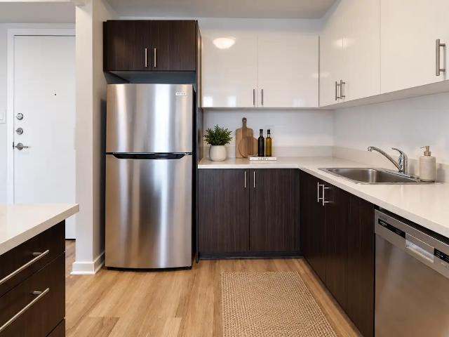 1025 Sherbrooke