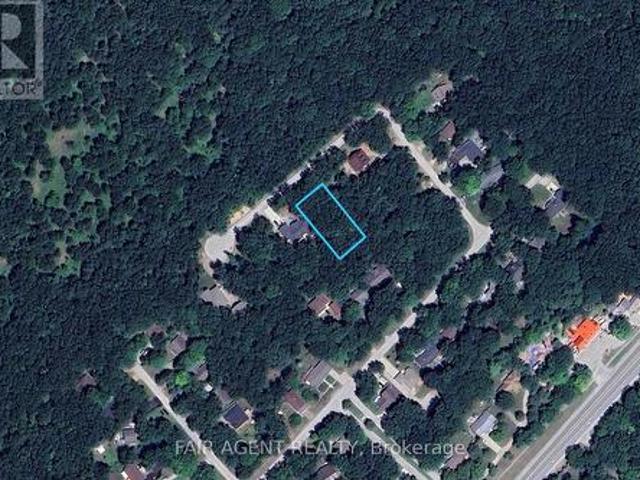 10267 Daniel Avenue, Lambton Shores Grand Bend, ON, N0M 1T0 vacant land for sale | Listing ID X13067 | Royal LePage