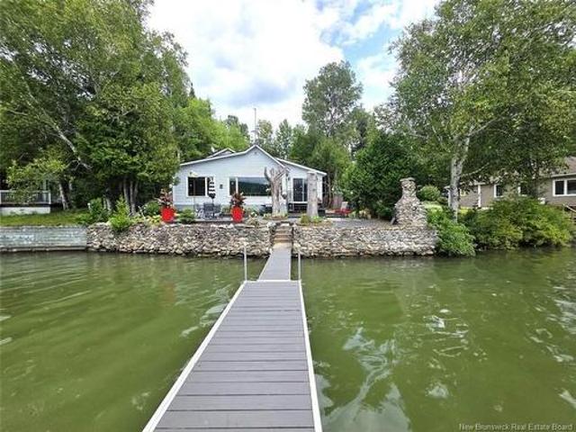 1028 Route 215 Rte, Saint François De Madawaska, NB, E7A 1G9 house for sale | Listing ID NB145887 | Royal LePage