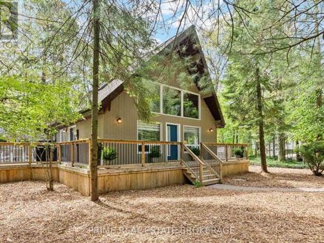 10291 Pines Parkway, Lambton Shores Grand Bend, ON, N0M 1T0 house for sale | Listing ID X13543 | Royal LePage