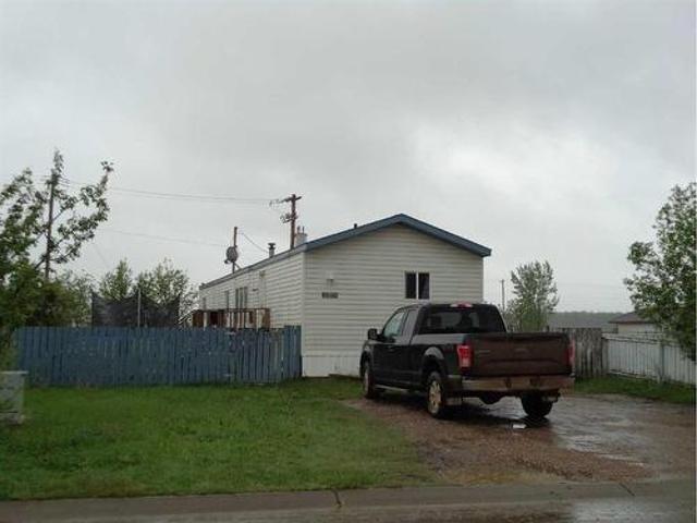 10205 Avenue, High Level, AB, T0H 1Z0 house for sale | Listing ID A2158 | Royal LePage