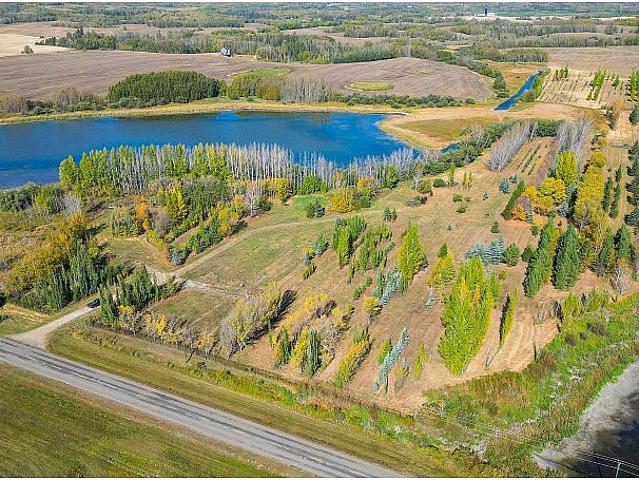 1020 Highway 16 Rural Parkland County, Alberta