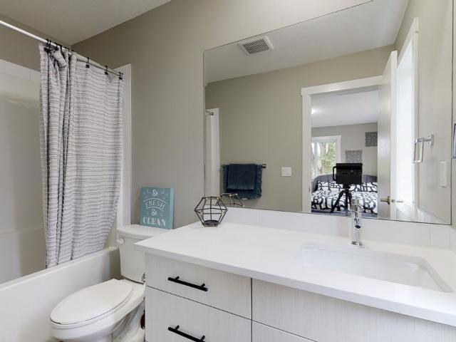10219 146 Street 1 Bedroom Apartment for Rent at 10219 146 St Nw, Edmonton, AB T5N 3A1 Grovenor