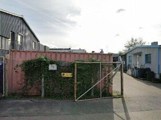 1022 m2 lager uthyres i Varberg