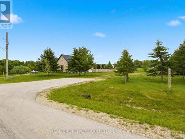 1022 Currie Whole Lot Street, Howick, ON, N0G 2X0 vacant land for sale | Listing ID X13469 | Royal LePage