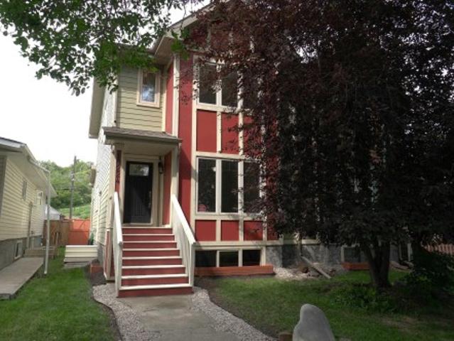 1022 Street Nw, Edmonton, AB, T5H 1S1 house for sale | Listing ID E4498 | Royal LePage