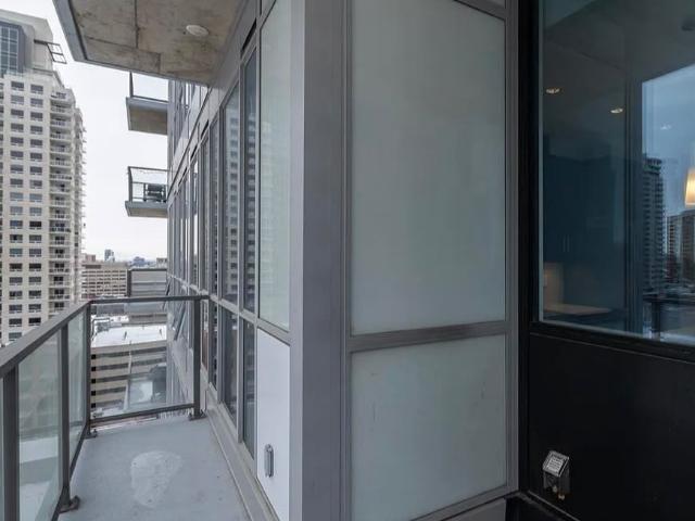 10238 103 Street 2 Bedroom Apartment for Rent at 10238 103 St Nw, Edmonton, AB T5J 0G6 Downtown Edmonton