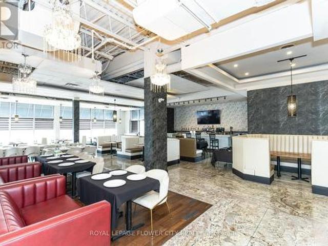 102 15 Gateway Boulevard, Brampton, ON, L6T 0H4 commercial for sale | Listing ID W13007 | Royal LePage