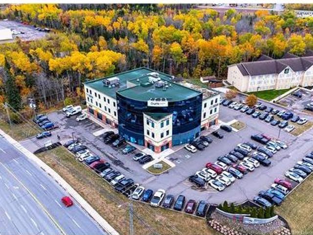 102 1 Champlain St, Dieppe, NB, E1A 8L8 commercial for sale | Listing ID NB144467 | Royal LePage