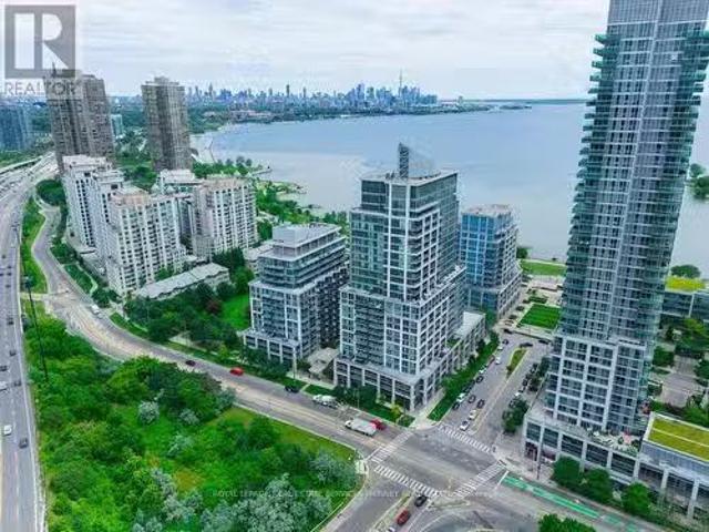 102 2121 Lakeshore Boulevard W, Toronto W06, ON, M8V 4E9 c.