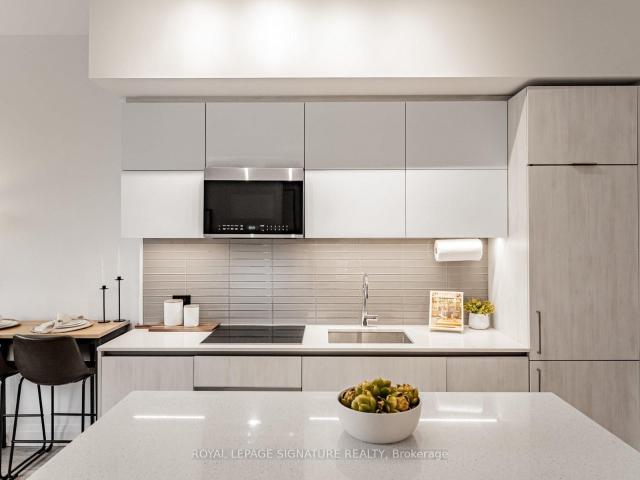 102 21 Park Street E, Mississauga | For Sale @ $534,900 | Condos. Ca