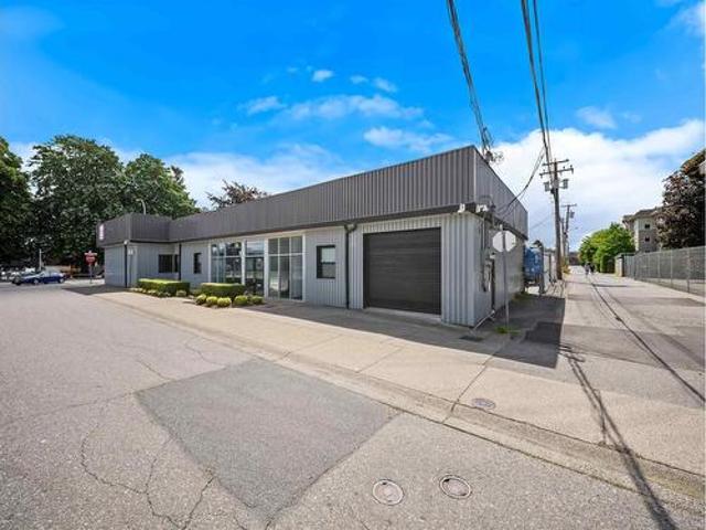 102 2 Mccallum Road, Abbotsford, BC, V2S 3P8 commercial for lease | Listing ID C8079 | Royal LePage