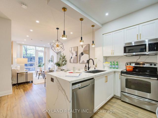 102 520 Steeles Avenue W, Thornhill | 2+1Beds/3Bath, Condo, $658,800 | Condos. Ca