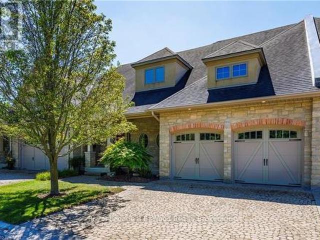 102 5 Wood Haven Drive, Tillsonburg, ON, N4G 0A8 townhouse for sale | Listing ID X11880 | Royal LePage