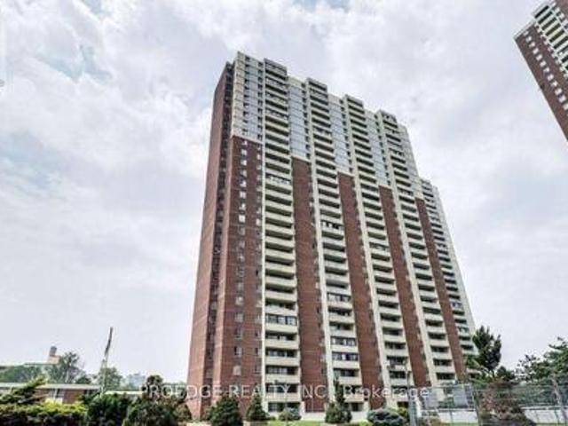 102 5 Massey Square, Toronto, ON, M4C 5L6 lease for lease | Listing ID E13631 | Royal LePage