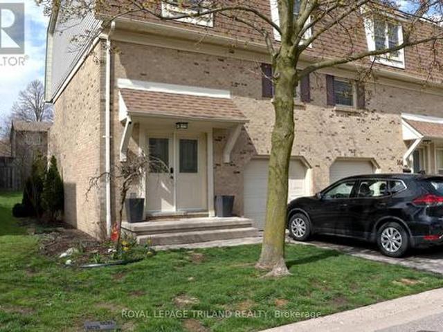 102 900 Pond View Road, London South T, ON, N5Z 4L7 townhouse for sale | Listing ID X12106 | Royal LePage