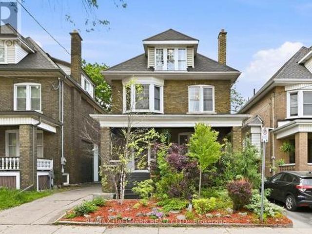 102 Carrick Avenue, Hamilton, ON, L8M 2W6 house for sale | Listing ID X13212 | Royal LePage