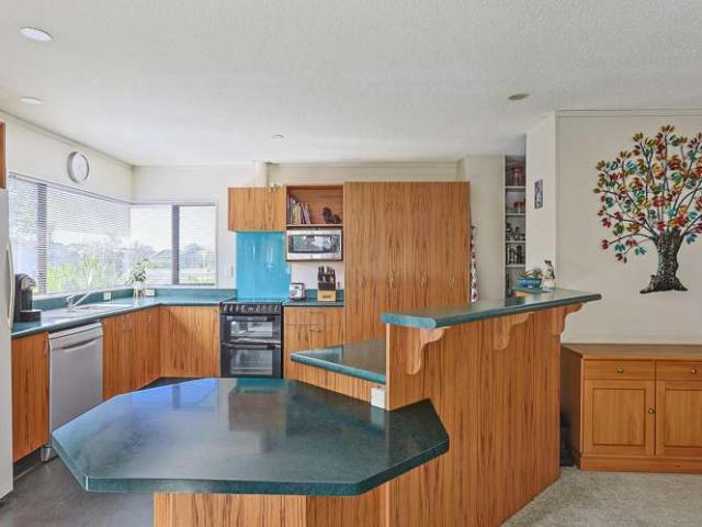 102 Church Road, Taradale, Napier City